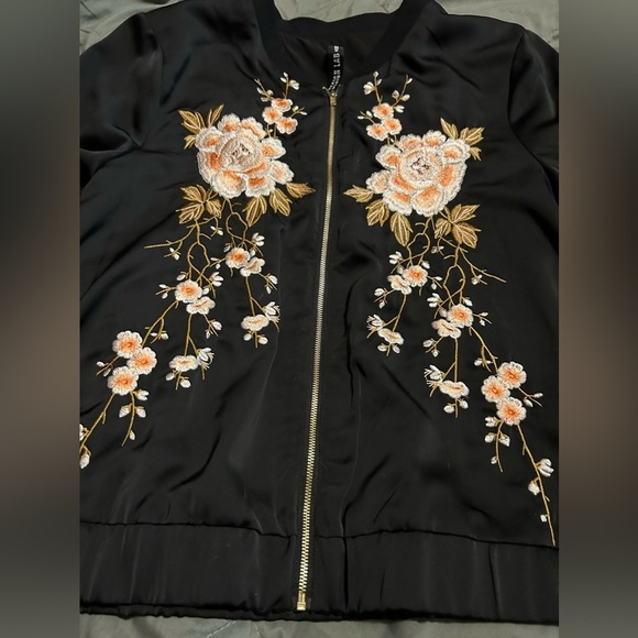Design Lab Lord and Taylor bomber jacket embroidered black size large - Picture 2 of 6